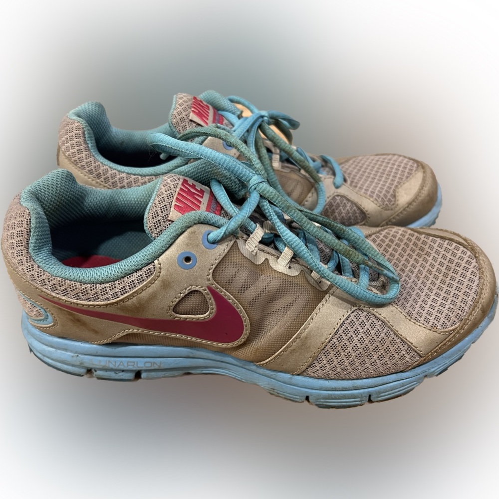 Nike lunarlon running shoes size 6.5Y